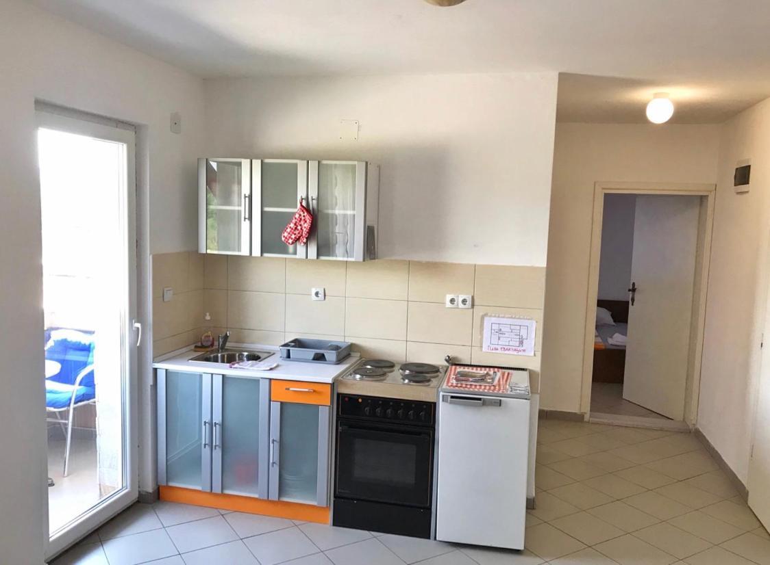 Apartmani Novak - Srebrno Jezero Veliko Gradiste Exterior photo
